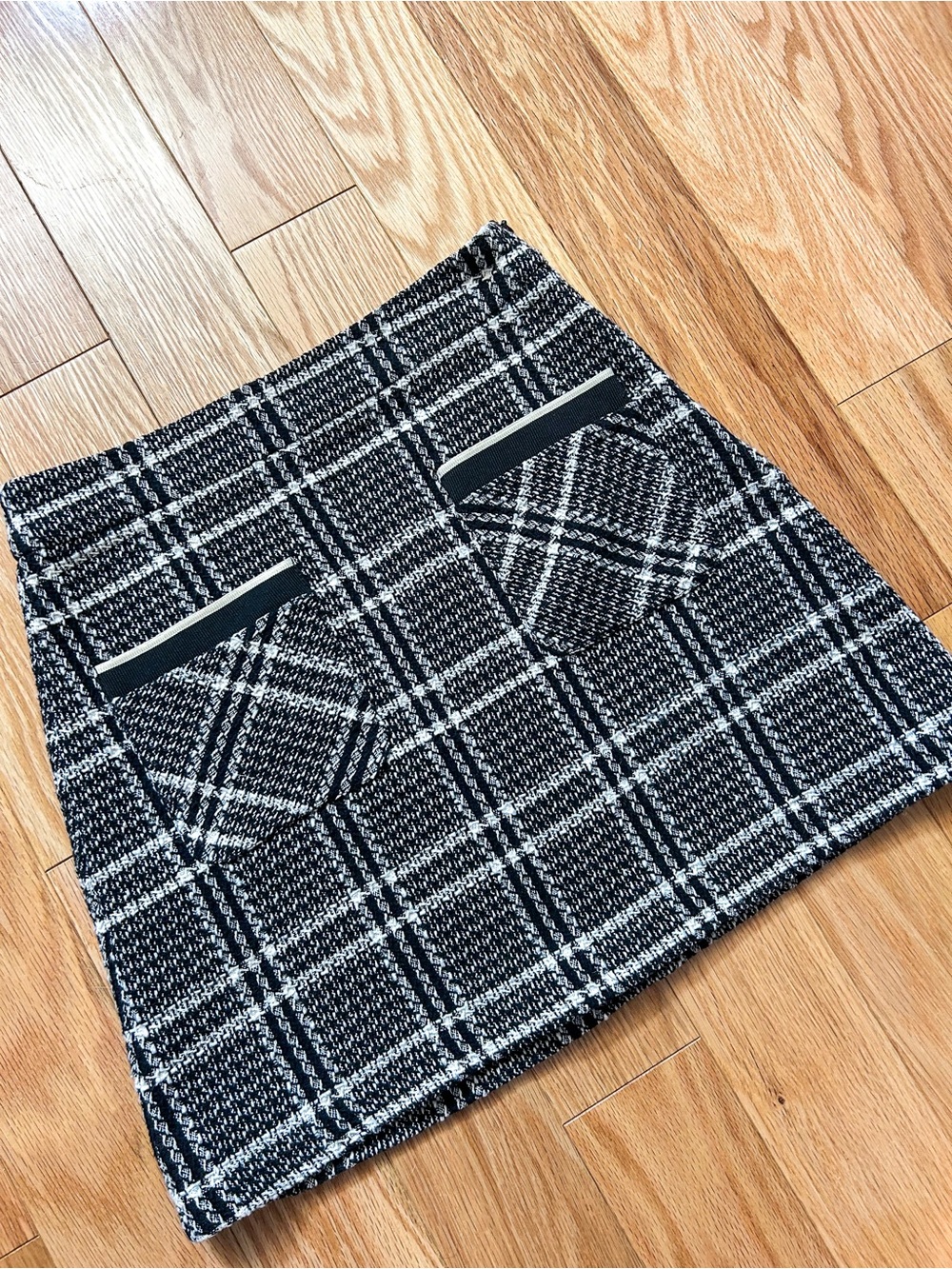 Zara TRF Black & White Plaid Tweed Mini Skirt w/ Pockets (XS)